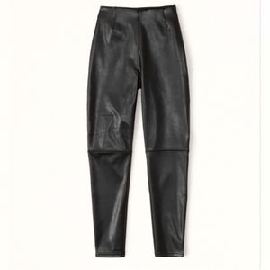 NWT Abercrombie Vegan Leather Skinny Legging Curve Love Size XXS Petite